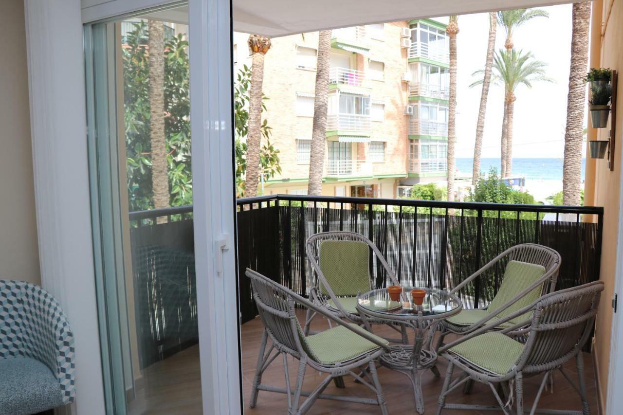 Archanda, Apartamento En 1ª Linea De Playa Benidorm Kültér fotó